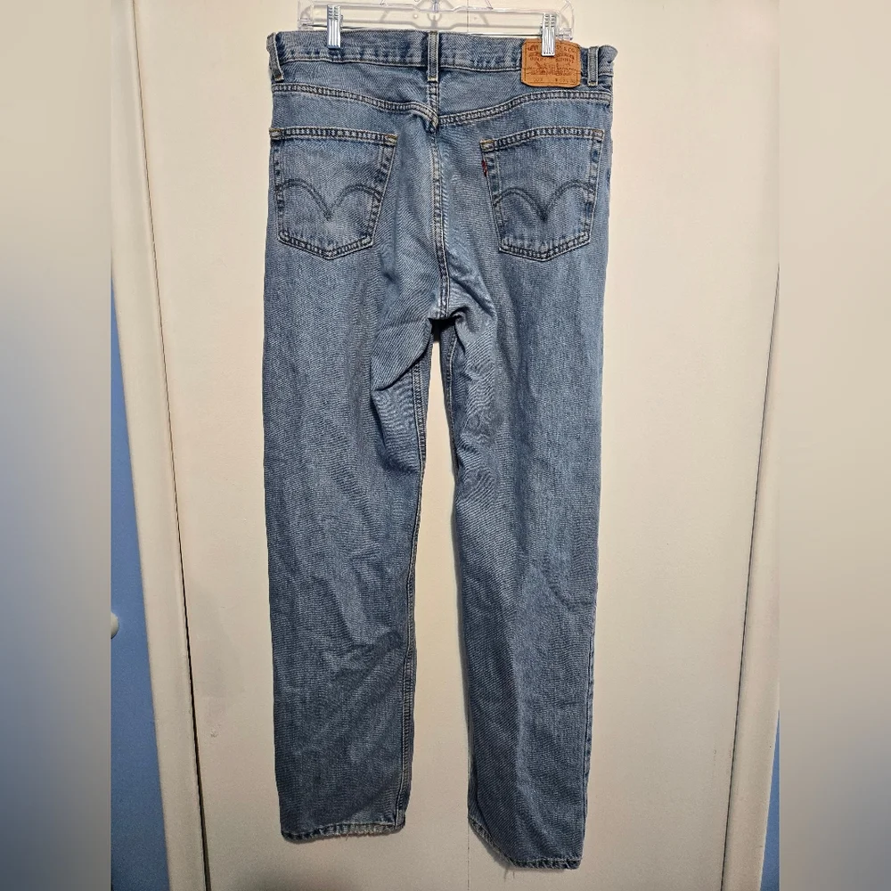 Levi's Men's Relaxed Fit Light Stonewash 550 Jeans - Size‎ 36x36